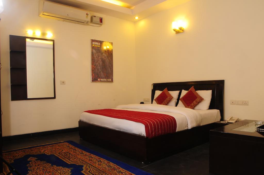 Airport Hotel Daya Capitol Nueva Delhi Habitación foto