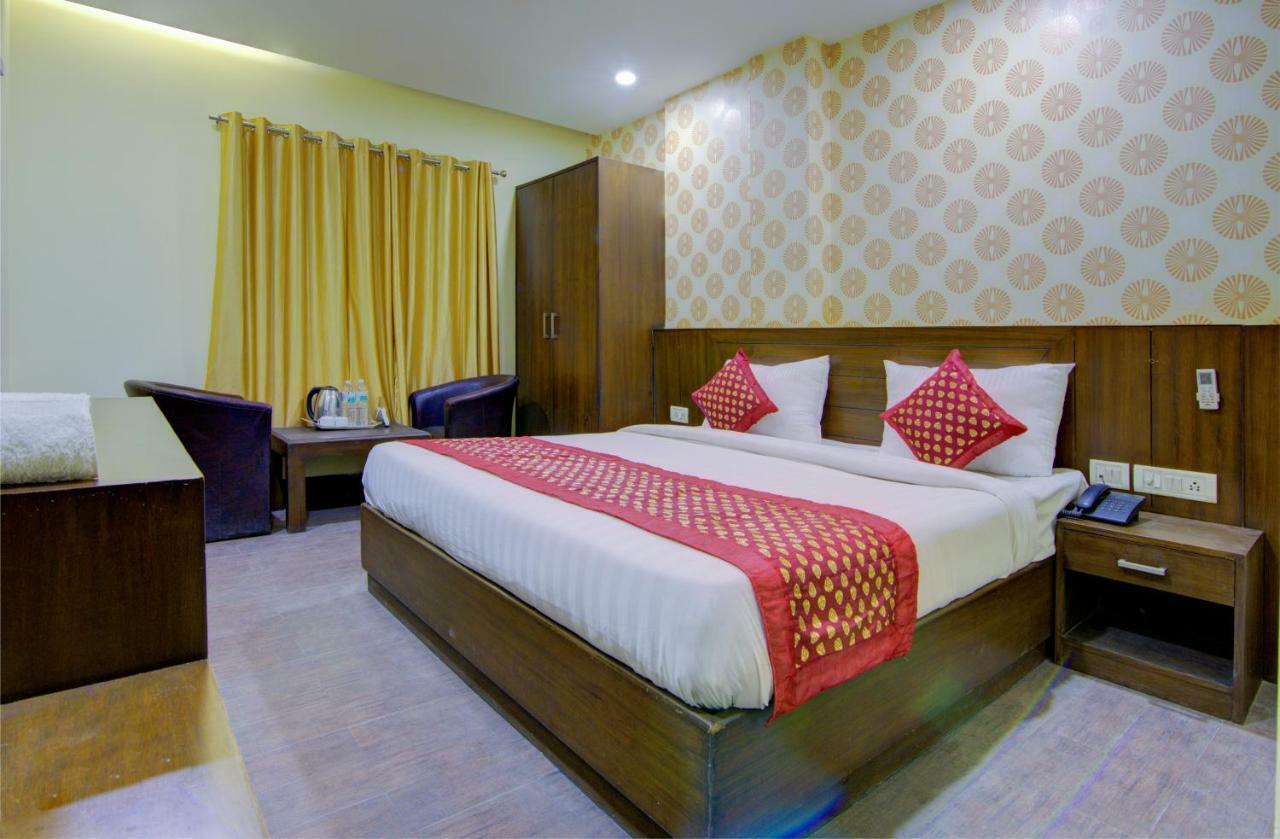 Airport Hotel Daya Capitol Nueva Delhi Exterior foto